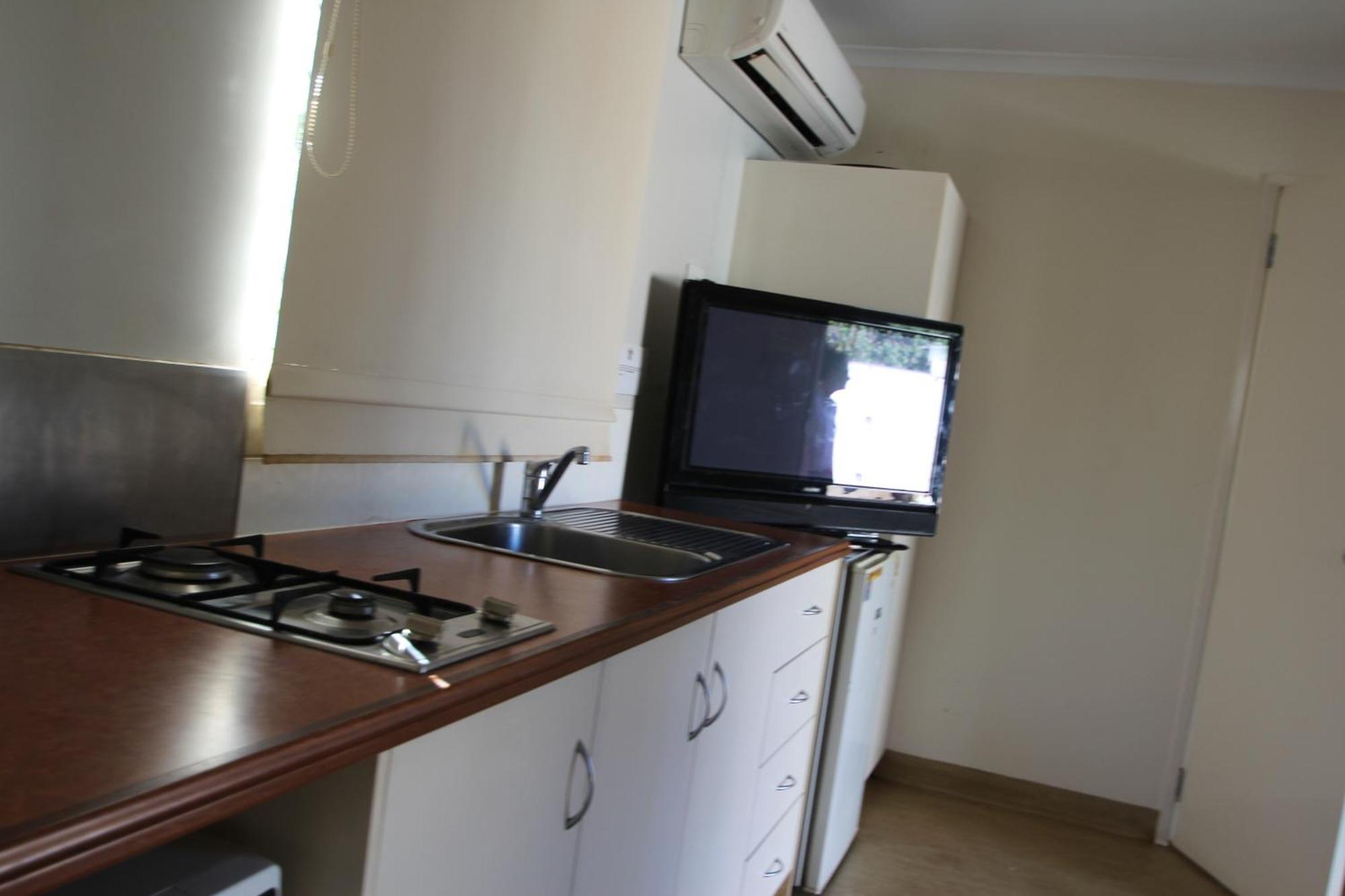 Aaok Karratha Caravan Park Экстерьер фото