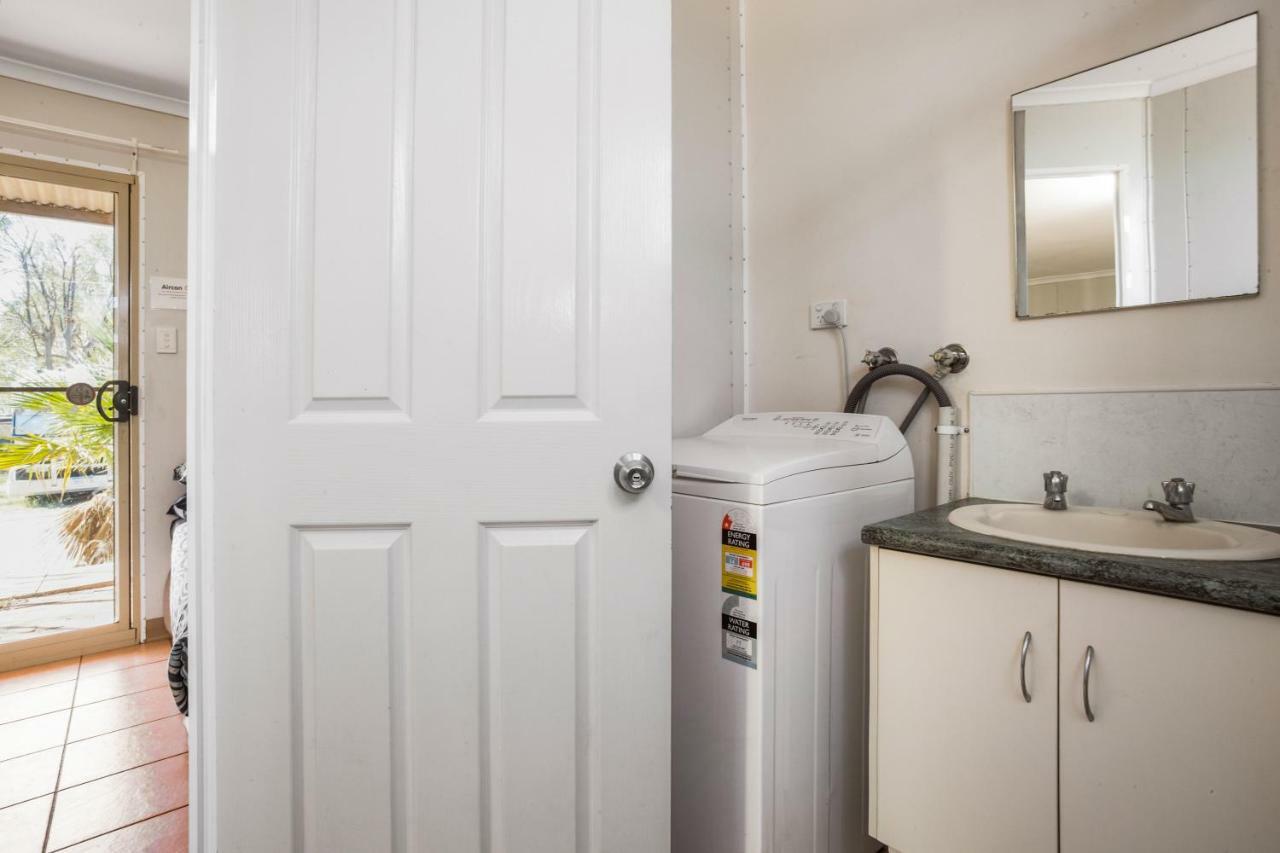 Aaok Karratha Caravan Park Экстерьер фото